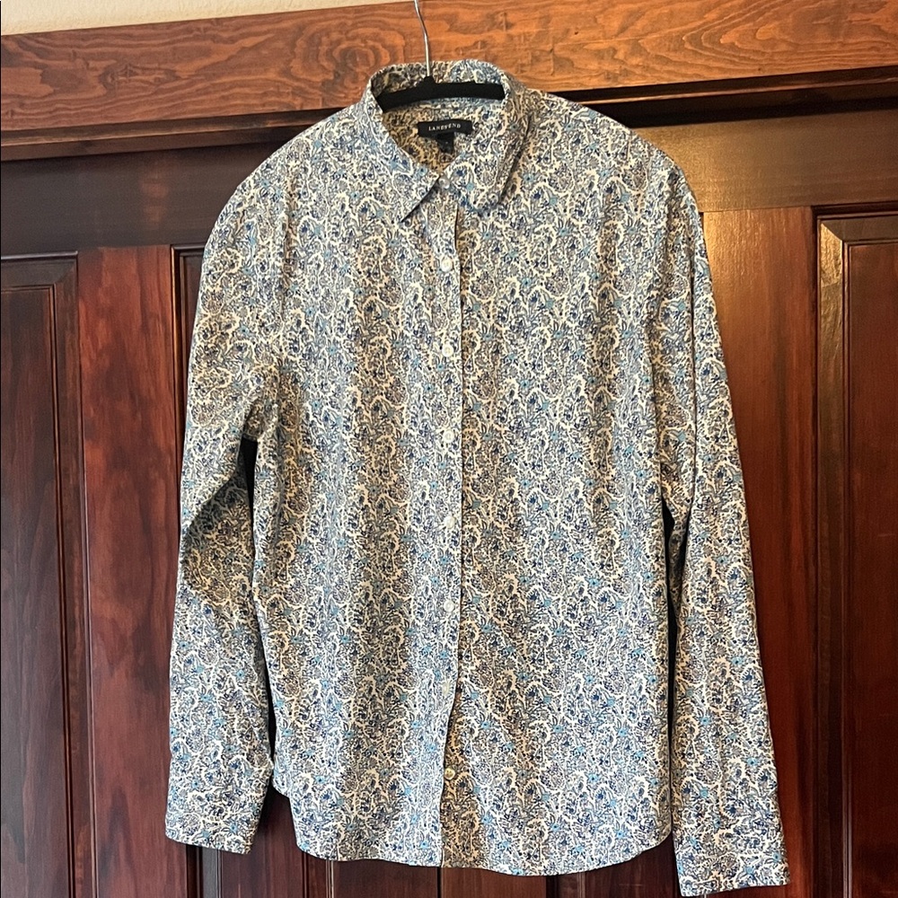 Lands’ End blue Floral Patterned Button-Up Shirt, women’s size 12.
